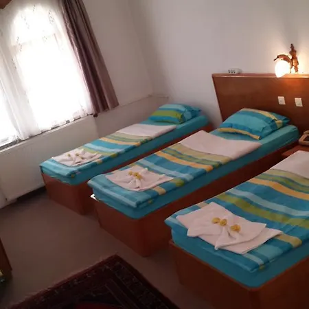 Ozyel Hotel